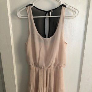 Nordstrom's Lush  pink and Black pleatedDress